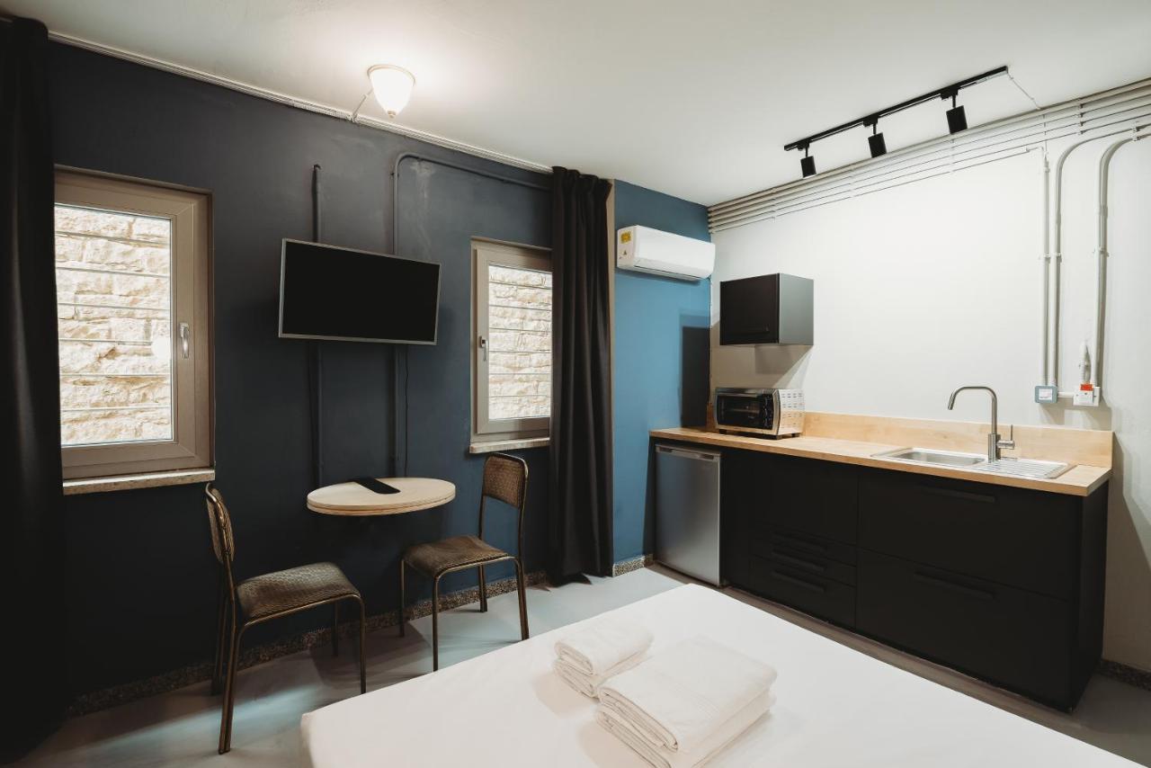 Eins Rooms - City Center Limassol Exterior photo